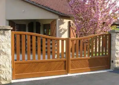 Portail aluminium brun gendarme alu alsace r1