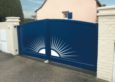 portail bleu alsace aluminium menuiserie h1