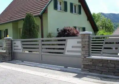 Portail gris clair alsace
