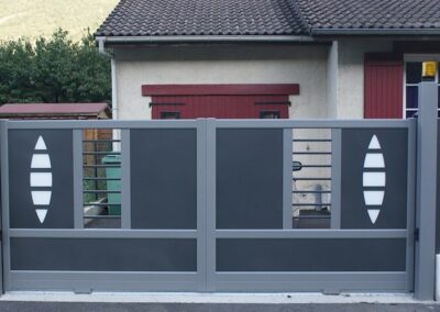 portail gris moderne alsace